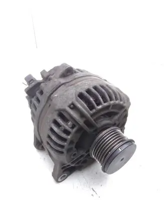 Nissan Qashqai Generator/alternator 0124525140