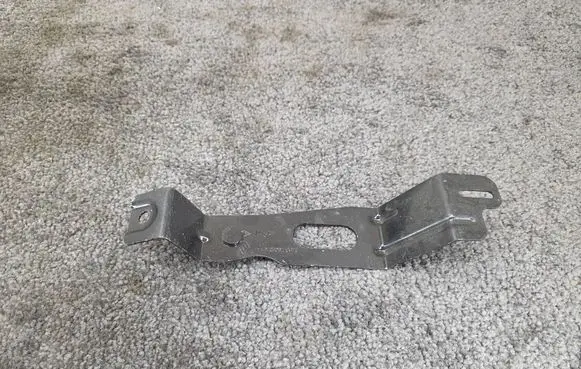 Renault Captur II Other engine bay part 241378083R 0224