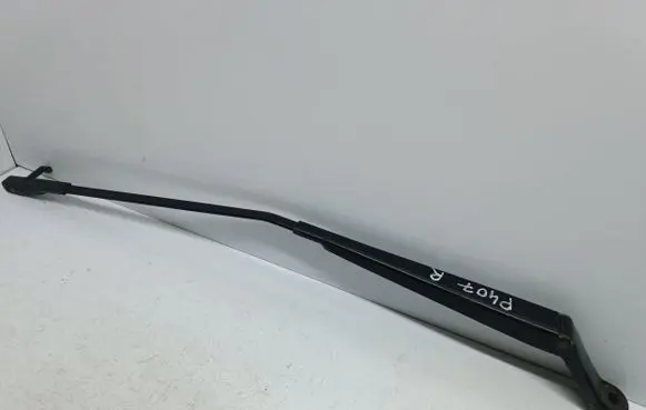 Peugeot 407 Front wiper blade arm DAGCP 74560 4825