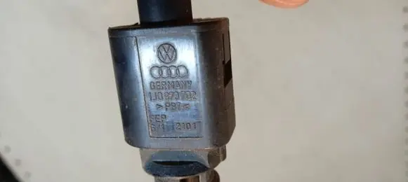 Audi A4 S4 B6 8E 8H Outside/exterior temperature sensor 1J0973702