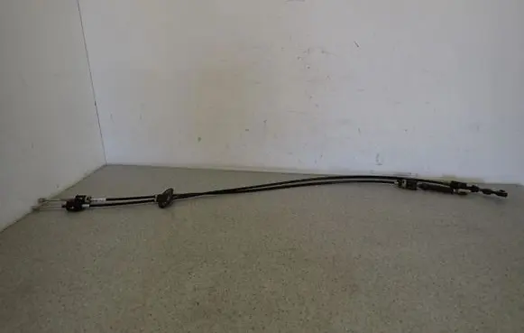 Mazda 2 Gear shift cable linkage 607107602