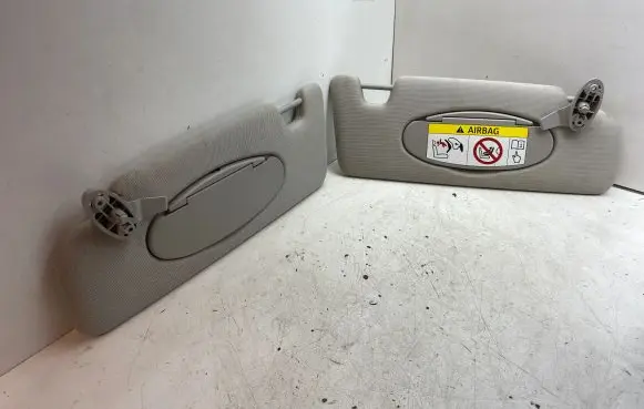 BMW i3 Sun visor