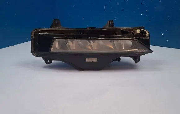 Skoda Octavia Mk4 Front fog light 5E3941700