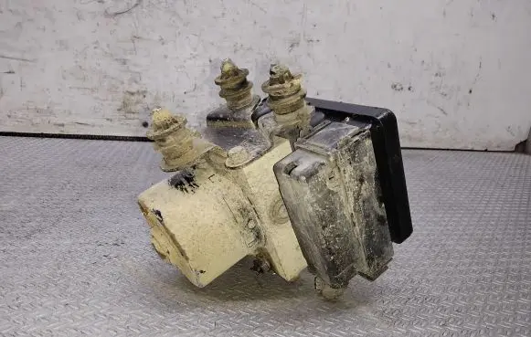 Volkswagen Touran I ABS Pump 1K0614517T 1K0907379AA