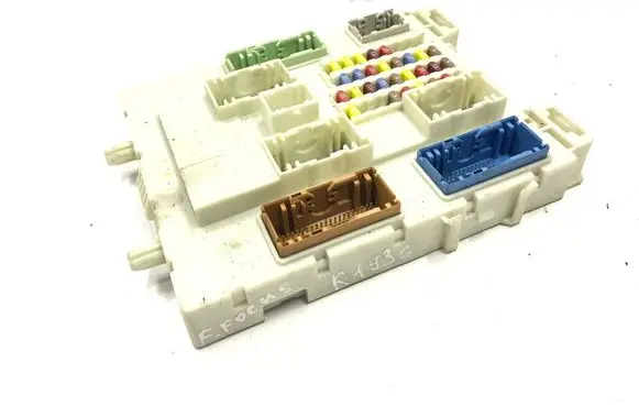 Ford Focus Fuse module bv6t14014bpa