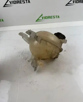 Citroen C3 Picasso Coolant expansion tank/reservoir 9800777280