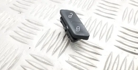 Volkswagen Golf VII Central locking switch button 5G0962126A