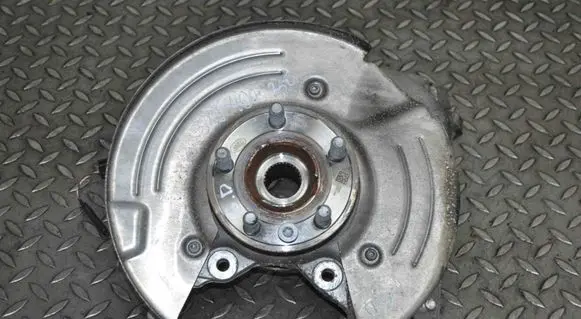 Land Rover Range Rover Velar Rear wheel hub