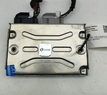 Audi A5 Gateway control module 8W0907468Q 8W0907468L