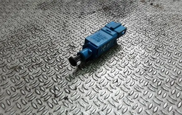 Volkswagen Transporter - Caravelle T4 Brake pedal sensor switch 927189C