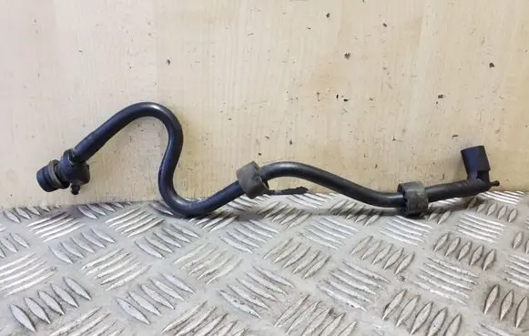 Audi TT TTS Mk2 Vacuum line/pipe/hose 8J0611931D