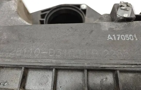 Hyundai Tucson TL Air filter box A170501 281105100