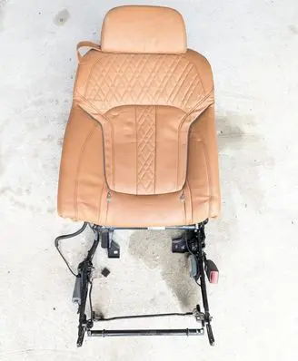 BMW 7 G11 G12 Rear seat 7357896 10069541 C33811102