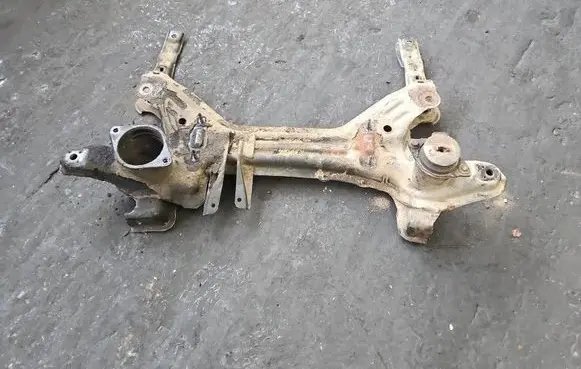 Volkswagen Golf III Front axle beam IMPRK1543248