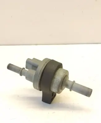 Citroen DS7 Crossback Turbo solenoid valve 9802009480