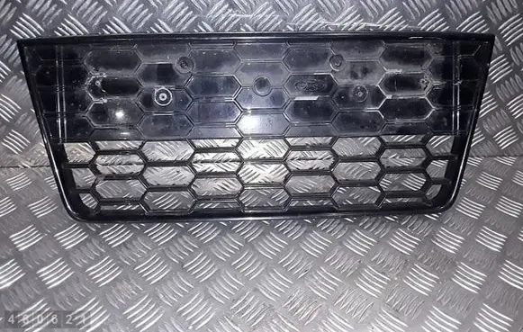 Ford Focus Front grill BM5J17K945A