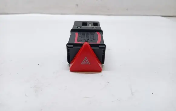 Volkswagen Polo II 86C 2F Hazard light switch 6N0953235