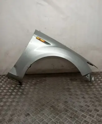 Ford Mondeo MK IV Fender