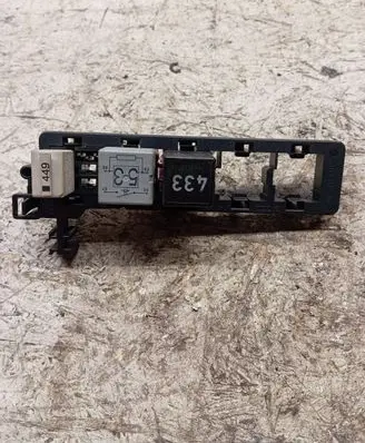 Volkswagen Golf V Fuse box set 1K1937503