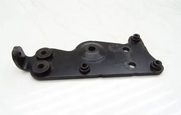 Jaguar XF X250 Generator/alternator bracket 9X2Q17K078CA