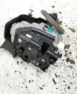 Audi A3 S3 8V Front door lock 8V5837349