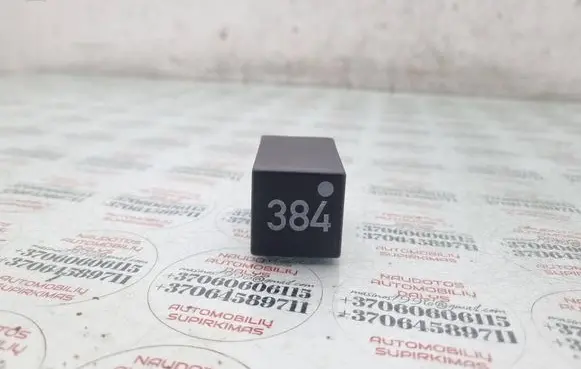 Volkswagen PASSAT B5 Other relay 8D0919578