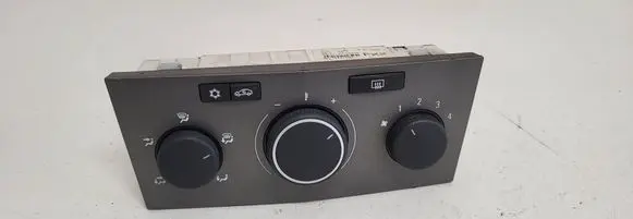 Opel Zafira B Climate control unit 13201300 19022006 901512410005