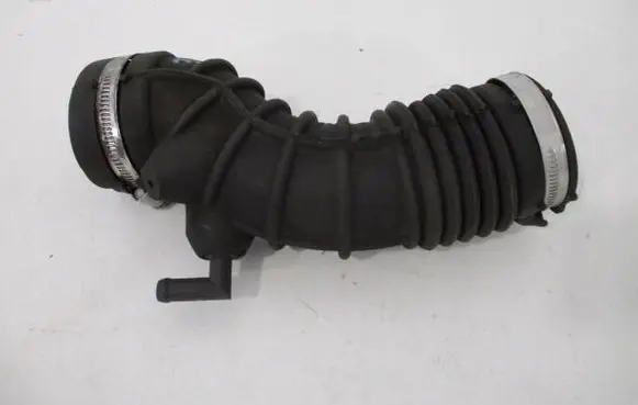 Renault Megane III Air intake hose/pipe 8200937822