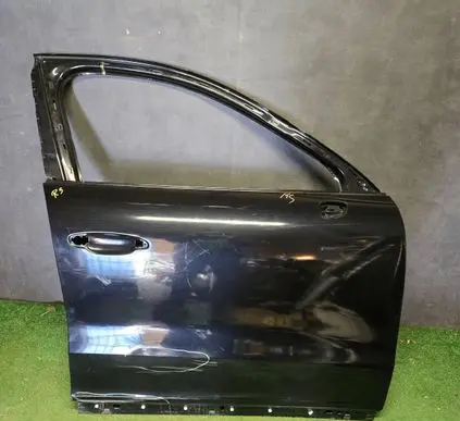 Porsche Cayenne (9Y0 9Y3) Front door 9Y3831812