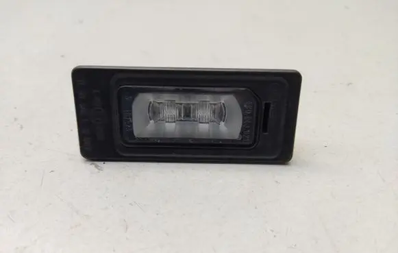Audi A4 S4 B9 Number plate light 4G0943021 E13138 182473