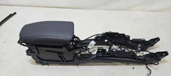 Ford Mondeo MK V Center console