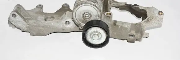Land Rover Evoque I Engine mounting bracket BJ3210039AE
