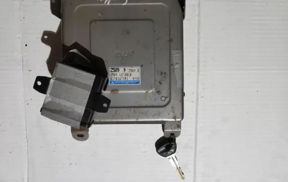 Mazda 323 F Engine control unit/module Z50918881B