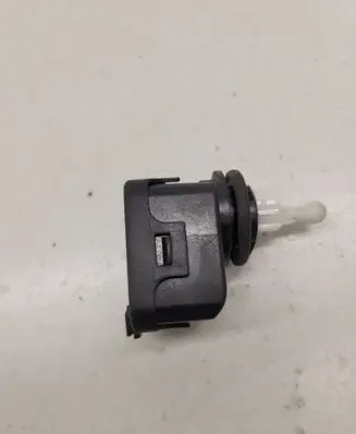 Volkswagen Golf IV Headlight level adjustment motor 1J0941295C