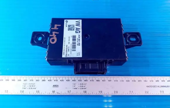 Audi A6 S6 C7 4G Gateway control module 4G8907468 5351898B0