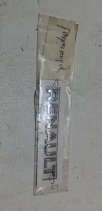 Renault Austral Rear door emblem/model letters 908922537R