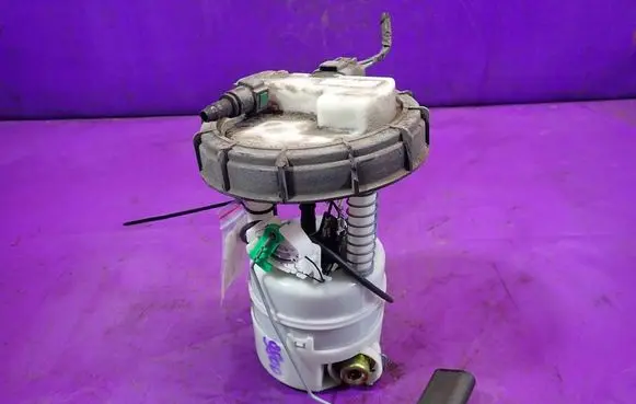 Renault Clio III In-tank fuel pump
