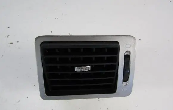 Peugeot 307 CC Dash center air vent grill 9634499077