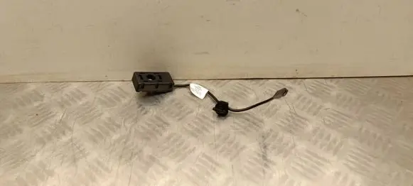 Tesla Model 3 Aerial antenna amplifier 150942000D