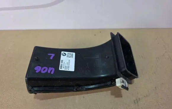 BMW 2 Active Tourer U06 Air intake duct part 