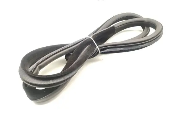 Jaguar XE Rubber seal rear door 