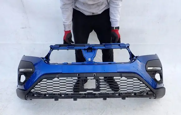 Dacia Sandero Front bumper 620225509R