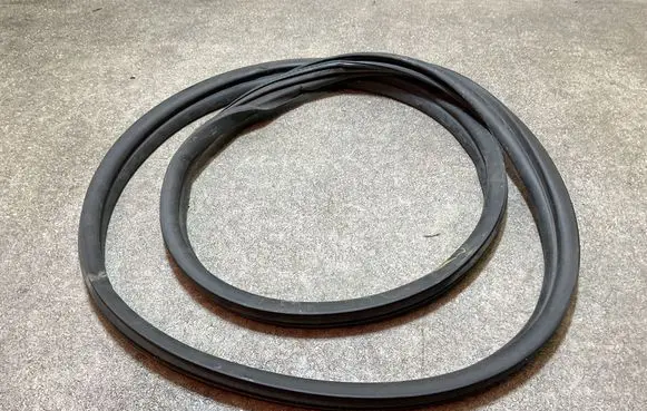 Tesla Model 3 Engine compartment rubber 