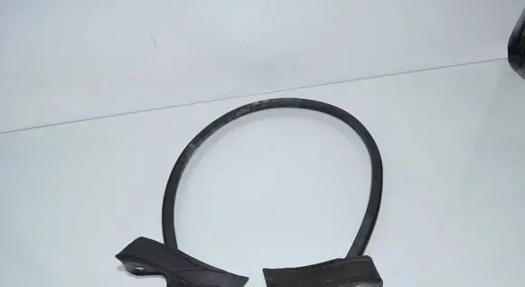 BMW 3 G20 G21 Rubber seal tailgate window/glass 7453390 51767453390