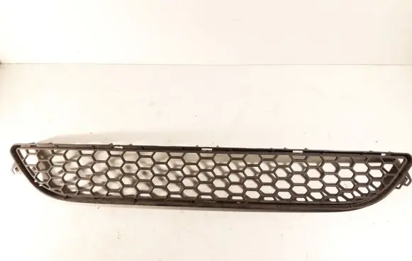Volvo S60 Front bumper lower grill 30795021 30795022
