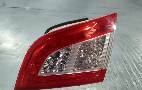 Peugeot 508 Rear/tail lights 9686780680