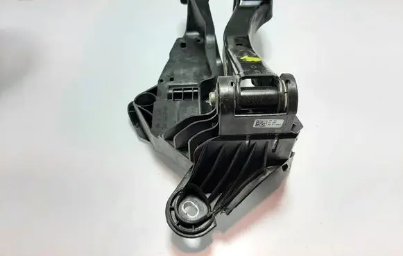 Skoda Rapid (NH) Brake pedal 6R1721058P