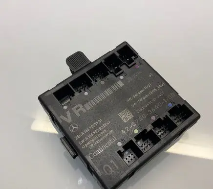 Mercedes-Benz B W246 W242 Door control unit/module A1669005711 A2C7403640100 1669005711