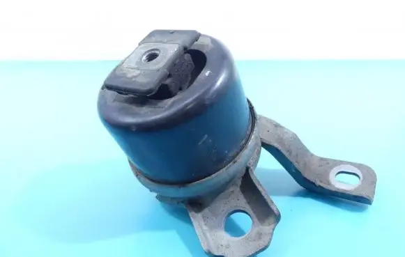 Land Rover Freelander 2 - LR2 Engine mount vacuum valve 6692-6F012-AD IMPRK1162031