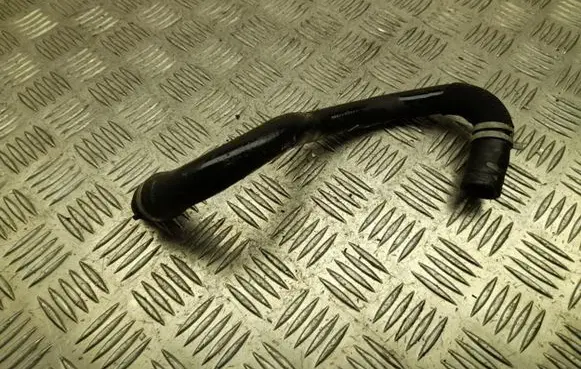 Volvo XC60 Engine coolant pipe/hose 32252517
